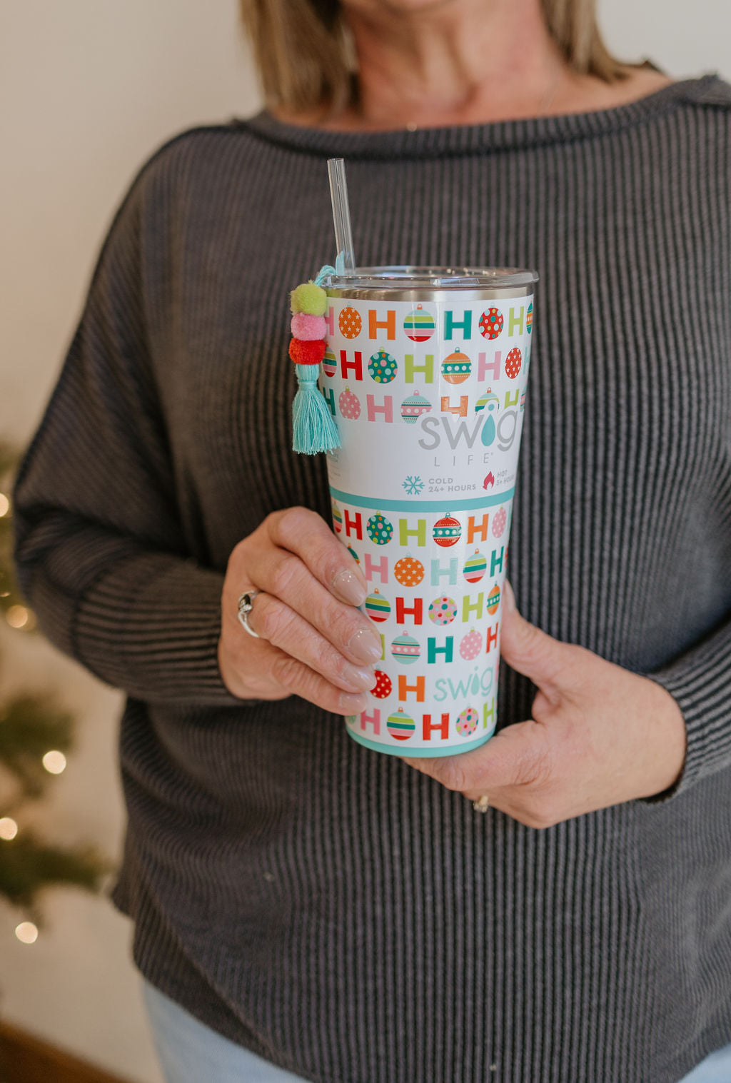 Swig 32 oz O Christmas Tree Tumbler