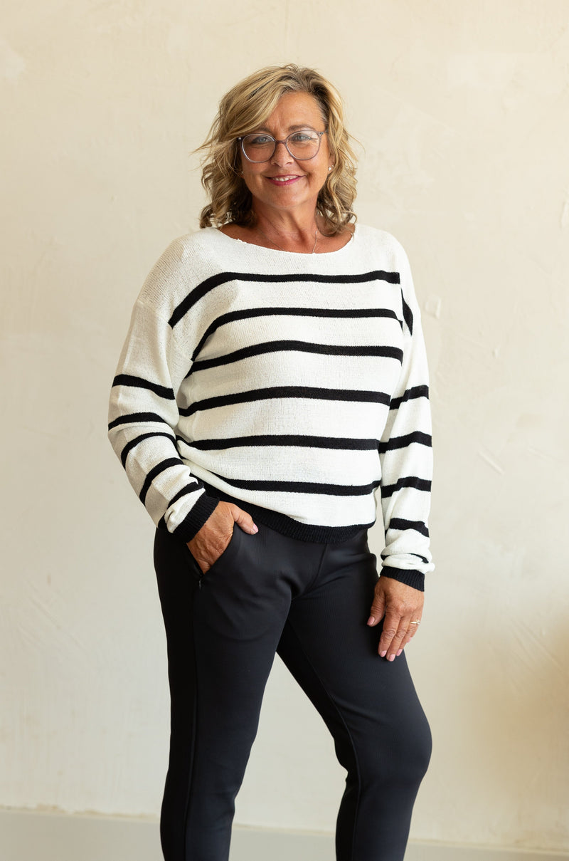 ALETHIA WHITE AND BLACK STRIPED SWEATER AVAILABLE IN CURVY AND REGULAR
