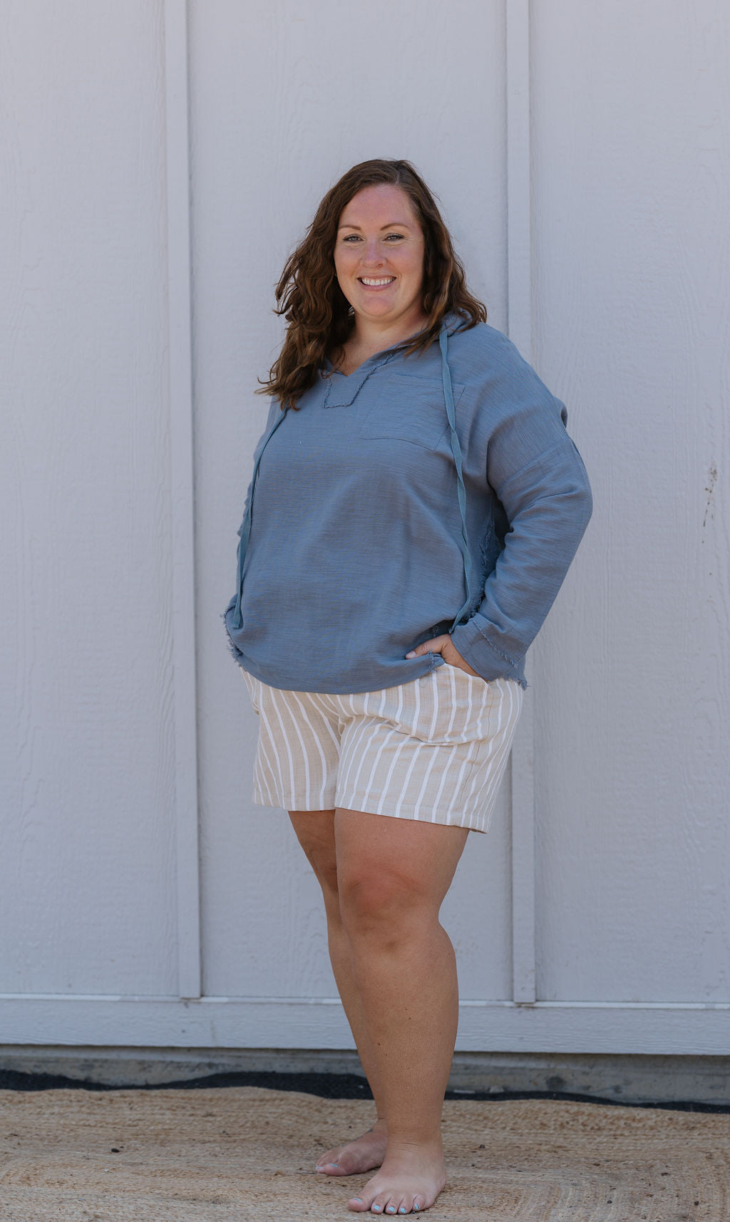 ANNIE CURVY STRIPED SHORTS