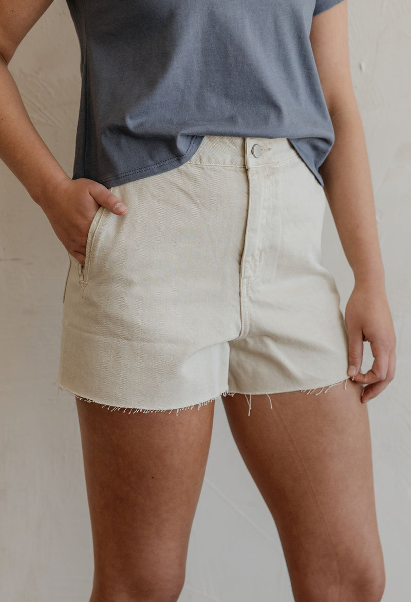 NYOMI WASHED BEIGE COTTON SHORTS BY IVY & CO