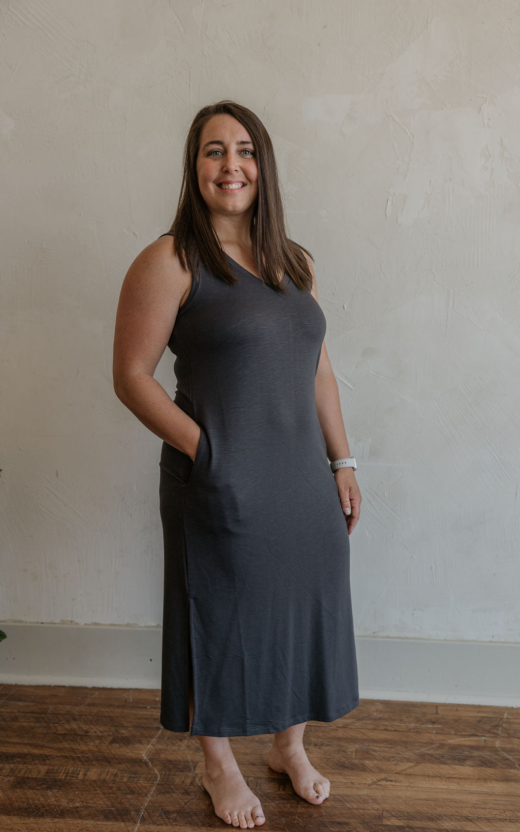 charcoal grey casual dress FRIFUL Women Charcoal Gray Crew Neck Color Block Ruffle Hem Loose Mid-Length Summer Casual Dress Tiered Ruffle Sleeve Maxi Dress Occasion,M