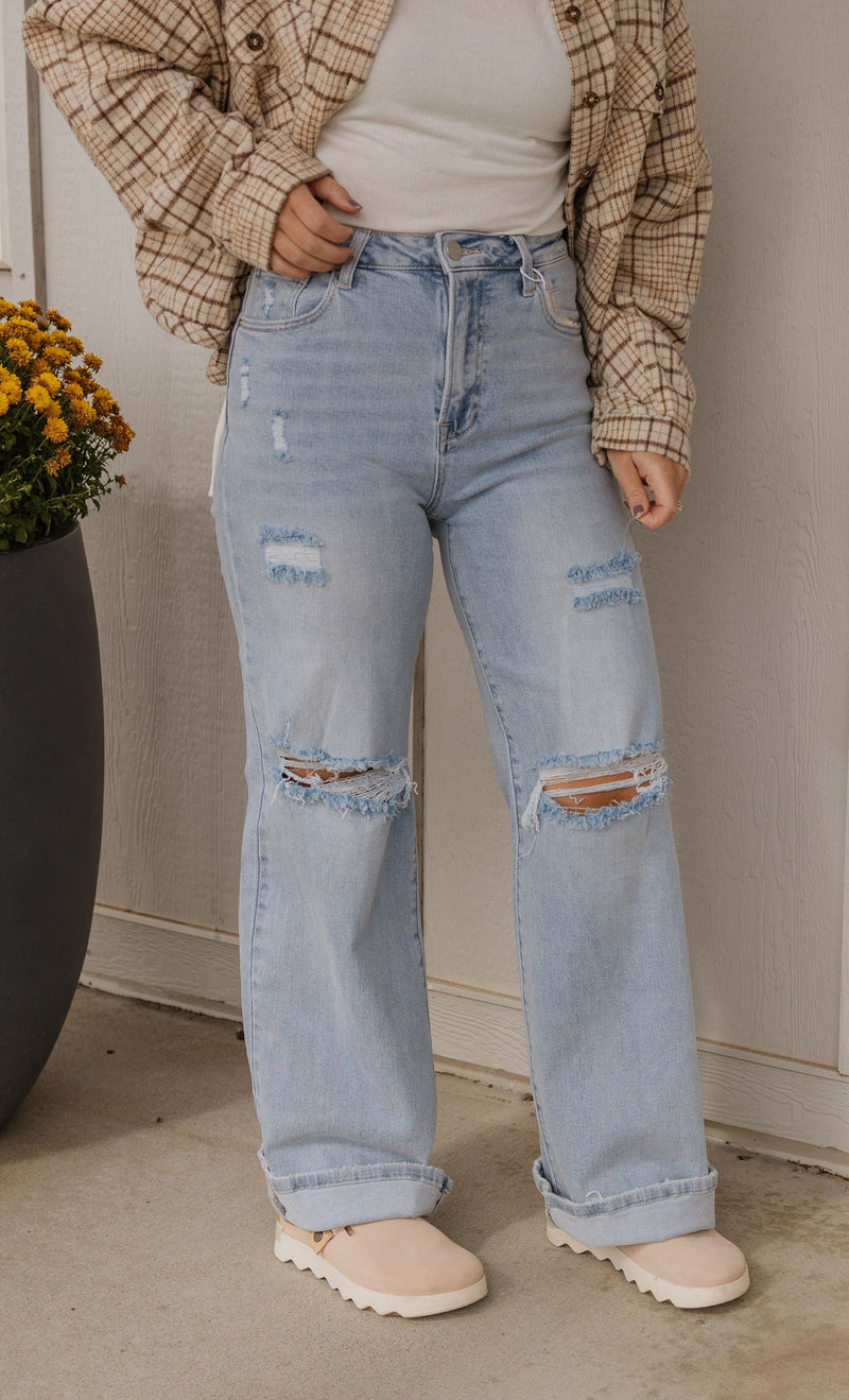 TARA HIGH RISE LIGHT WASH DISTRESSED JEANS BY IVY & CO