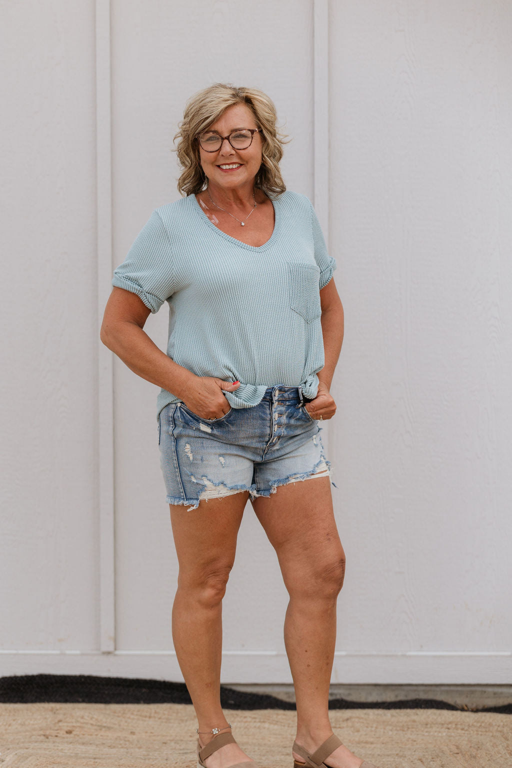 LUCEY RIBBED VNECK TOP WITH POCKET MULTIPLE COLOR OPTIONS