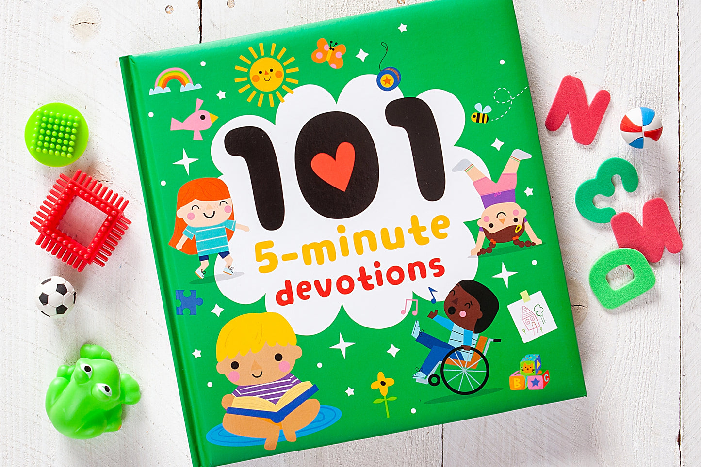 101 5-MINUTE DEVOTIONS FOR KIDS