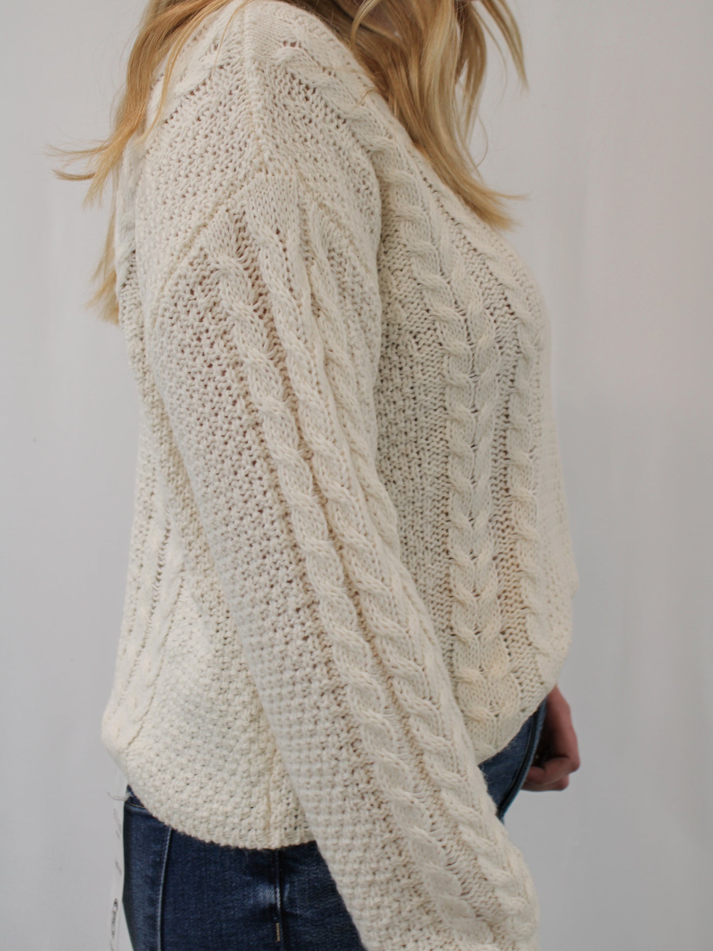 SUTTYN CHUNKY KNIT SWEATER