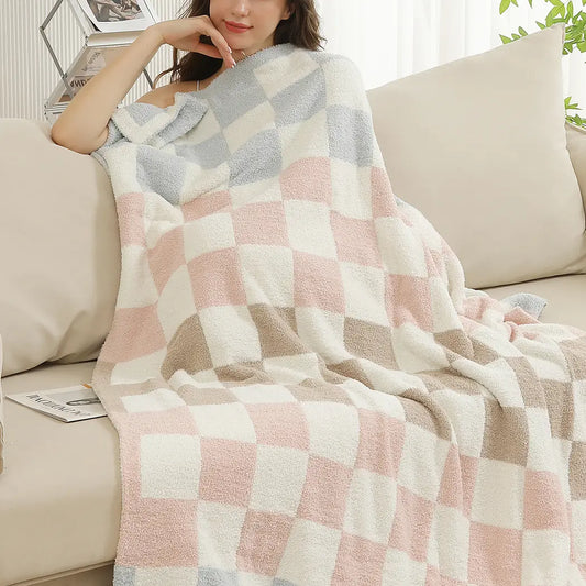 CHECKERED THROW BLANKET