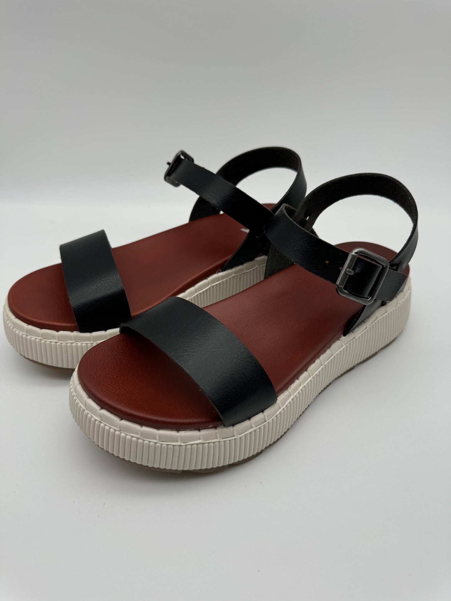 HAYLEY STRAPPY SANDALS