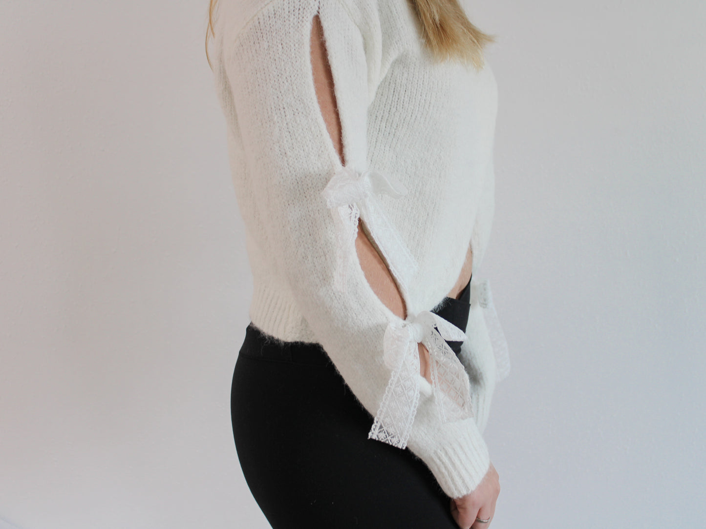 RHEMI SWEATER BY IVY & CO