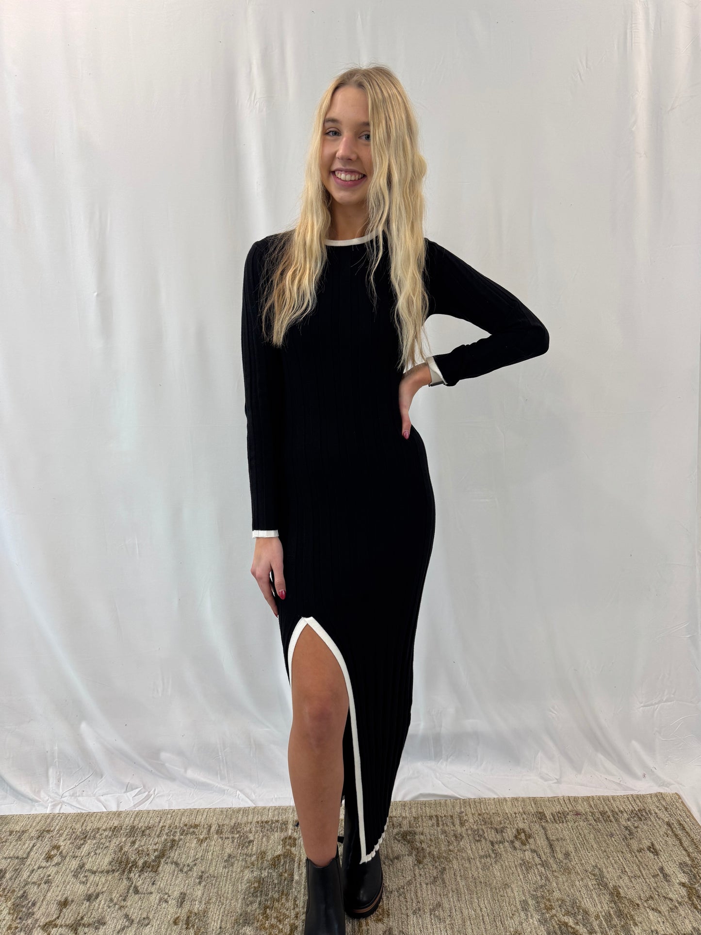 THERESA SWEATER KNIT MIDI DRESS BY IVY & CO