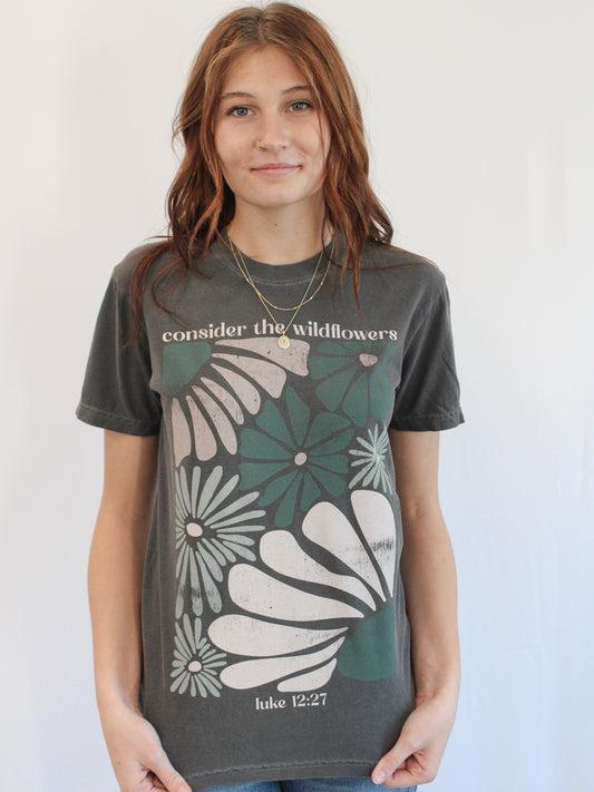 CONSIDER THE WILDFLOWERS GRAPHIC TEE