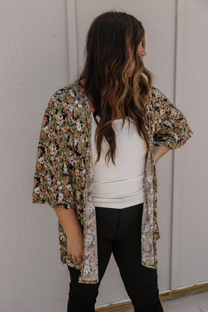 NADIA FLORAL KIMONO AVAILABLE IN CURVY & REGULAR