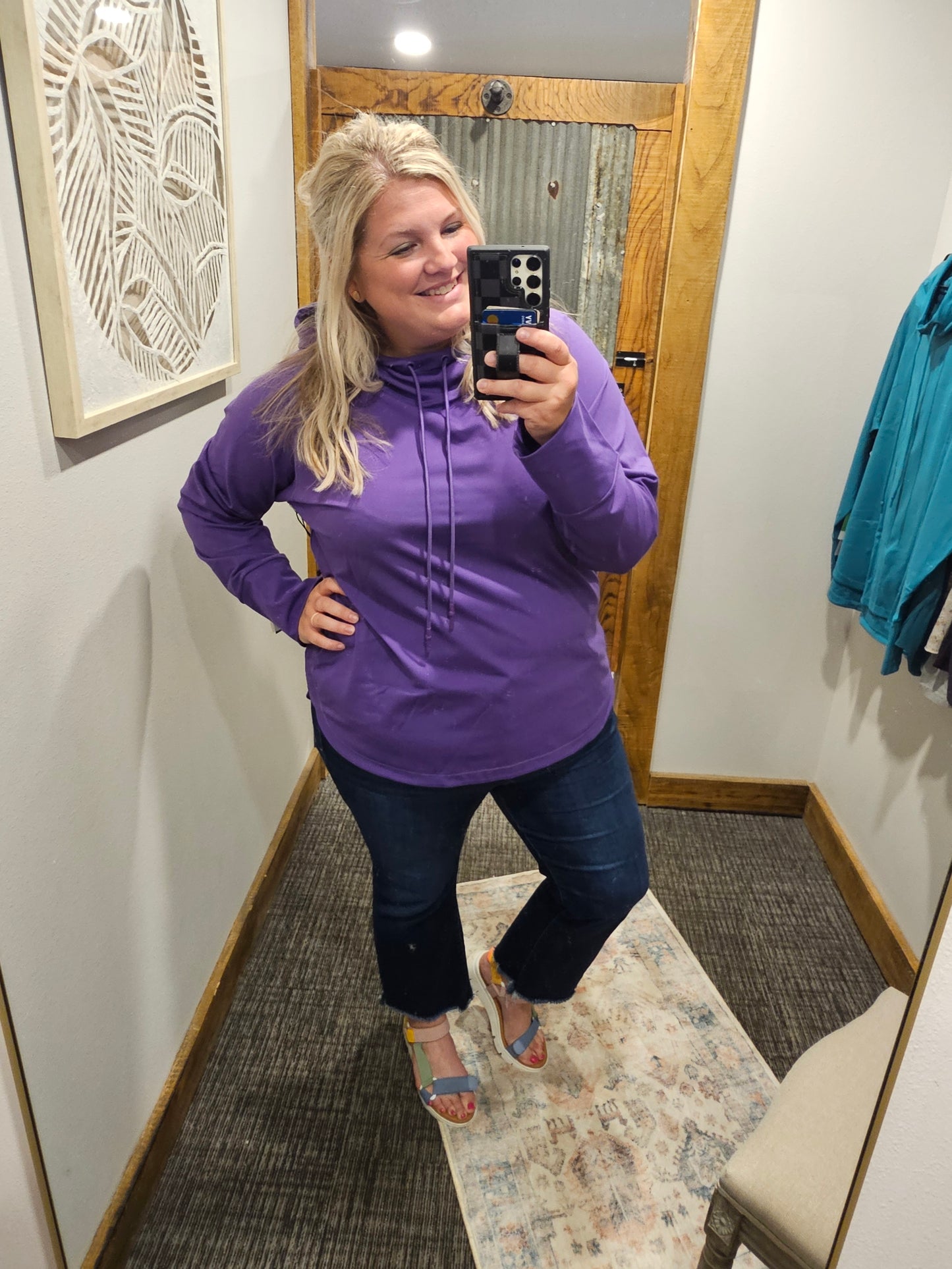 DORINDA CURVY ACTIVE HOODED TOP