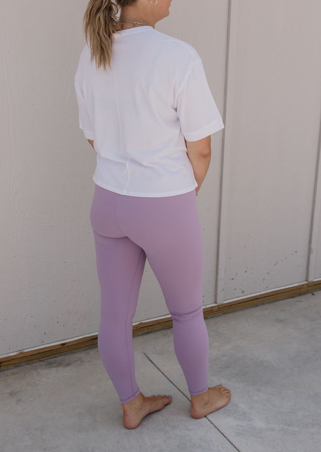 SKYLER PURPLE ORCHID SOLID LEGGINGS BY IVY & CO