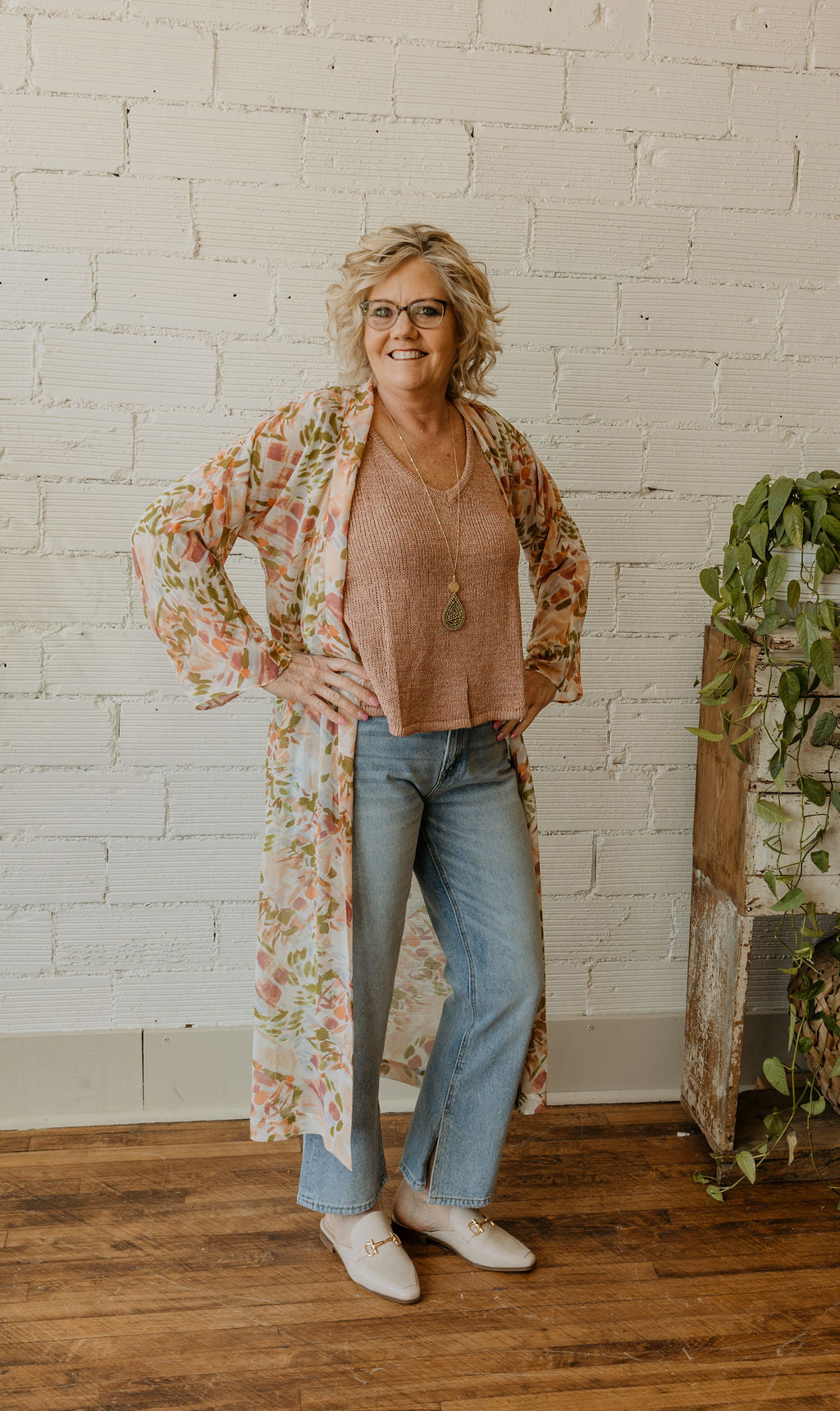 LILY FLORAL LONG SLEEVE SHEER KIMONO