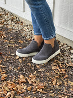 REBEKAH WEDGE SNEAKER WITH ACCENT ON BACK 2 COLOR OPTIONS