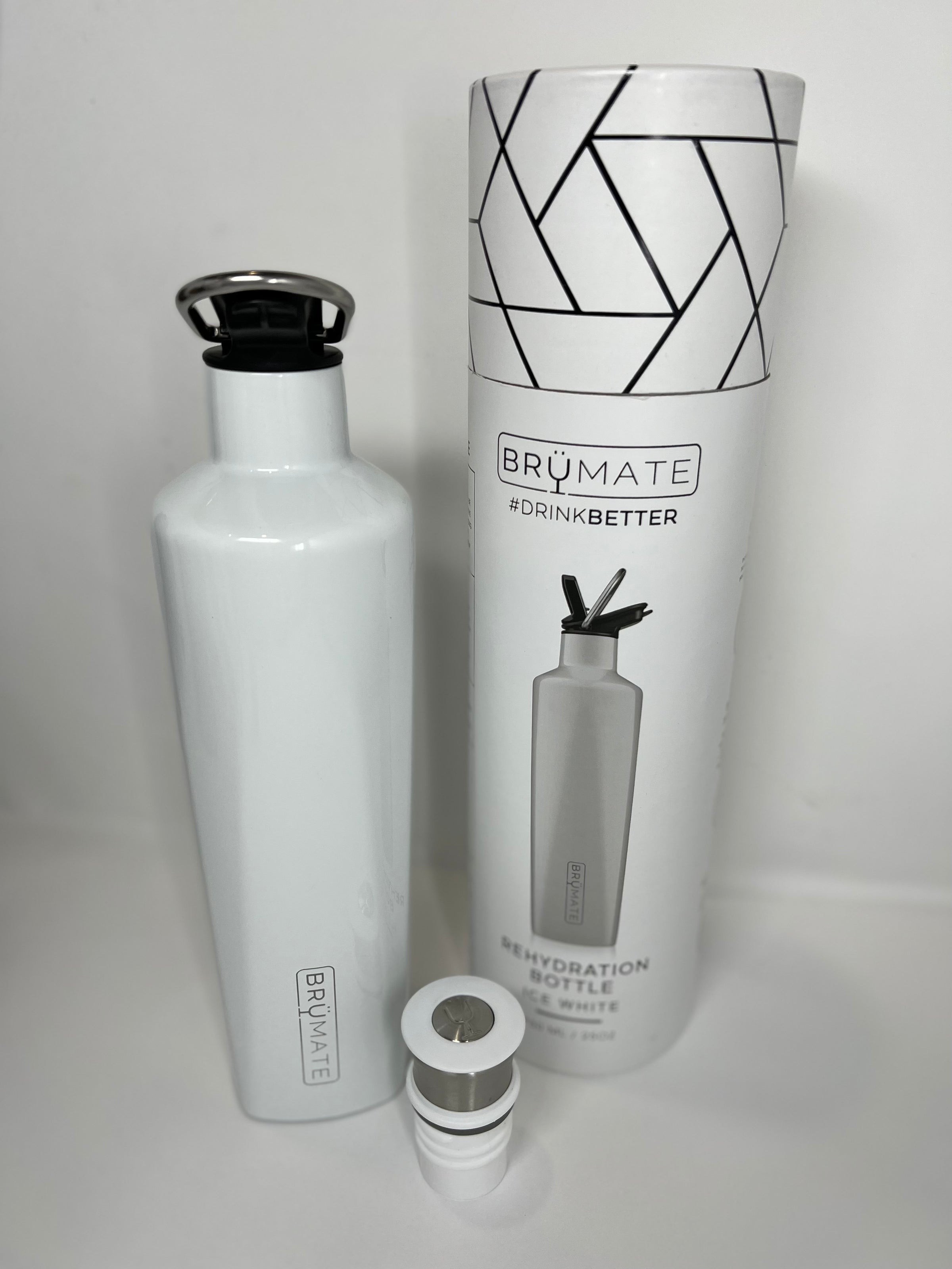 Brumate Brumate Rehydration Bottle Carrara 25 oz