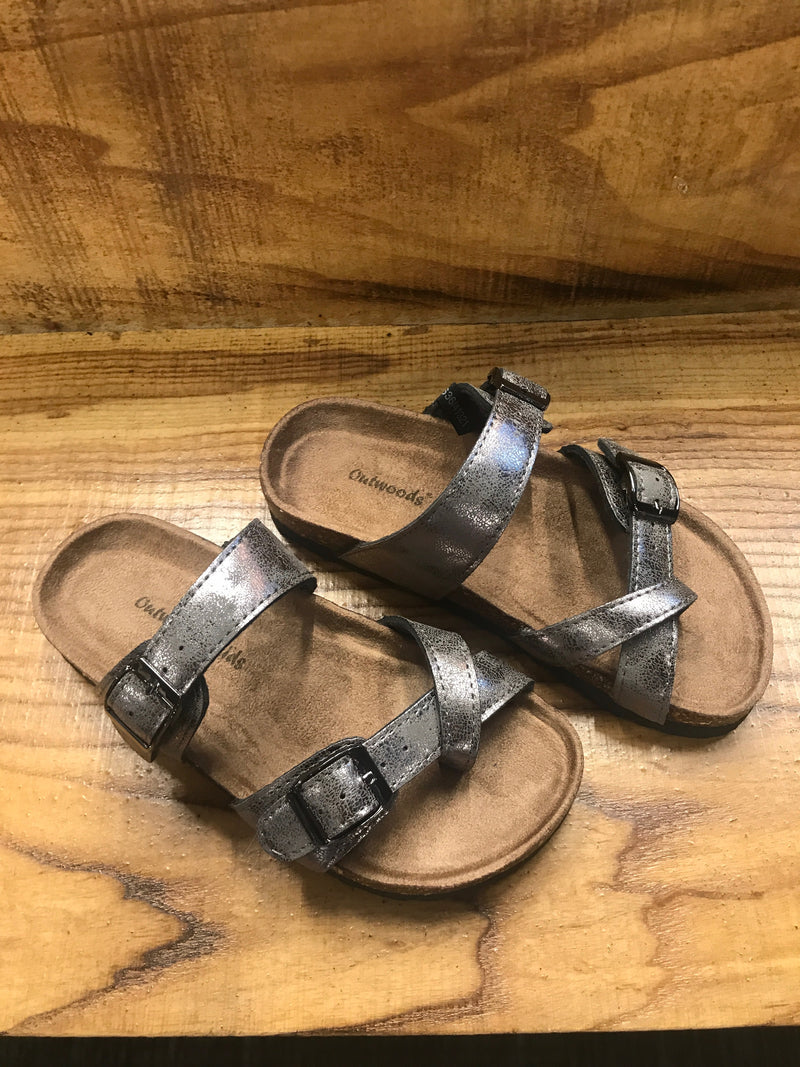 Madden girl 2025 pewter sandals