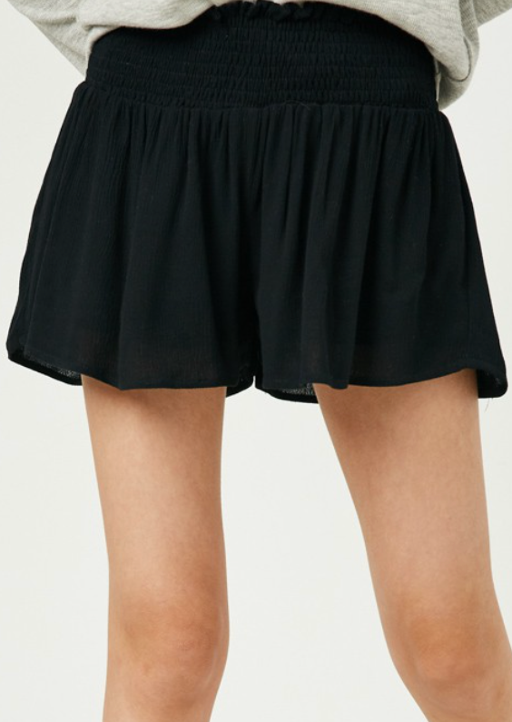 LAINEY GIRLS CINCHED SHORTS