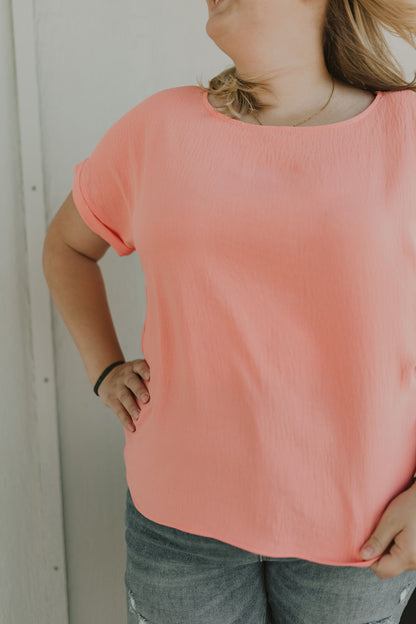 BRIDGETTE CURVY SHORT SLEEVE TOP