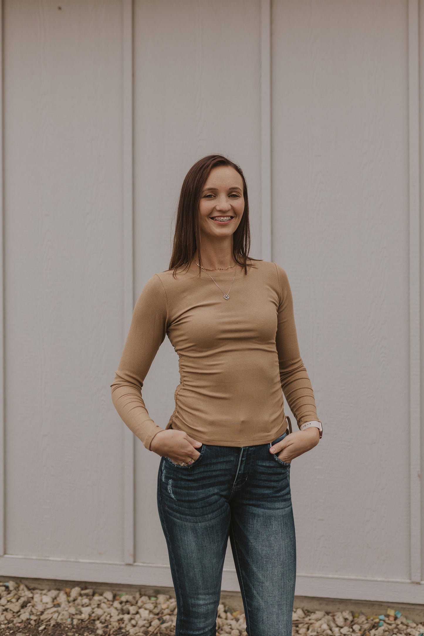 SHAELA RIBBED CINCH SIDE LONG SLEEVE TOP