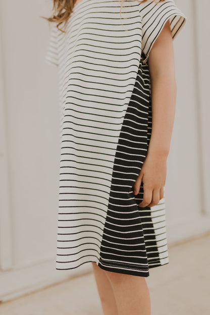 GIRLS SHORT SLEEVE STRIPED DRESS