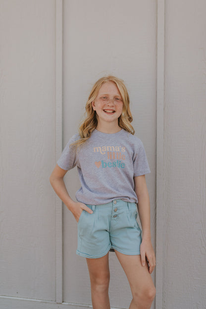 MAMA'S LITTLE BESTIE GRAPHIC TEE