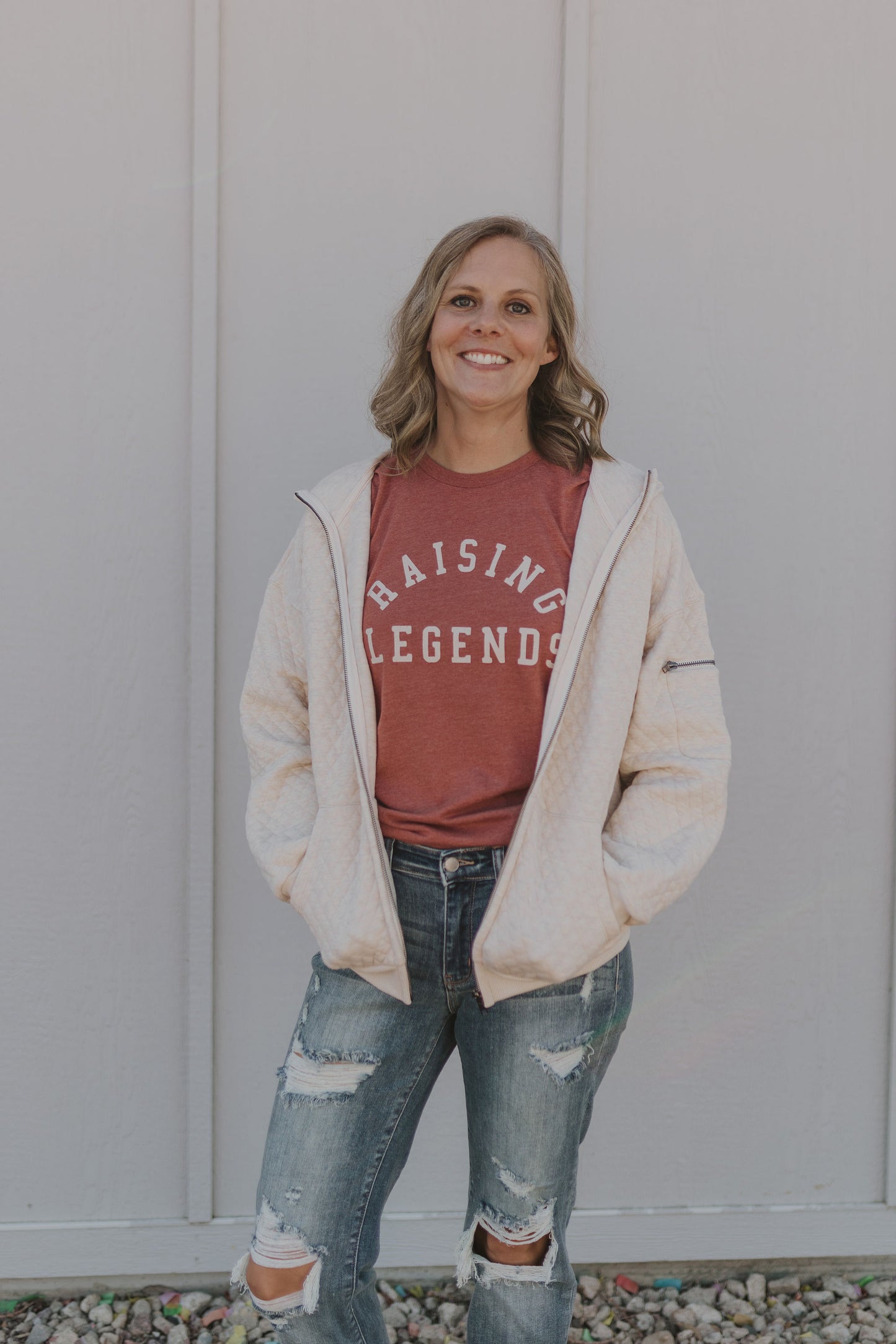 RAISING LEGENDS CREW NECK GRAPHIC TEE