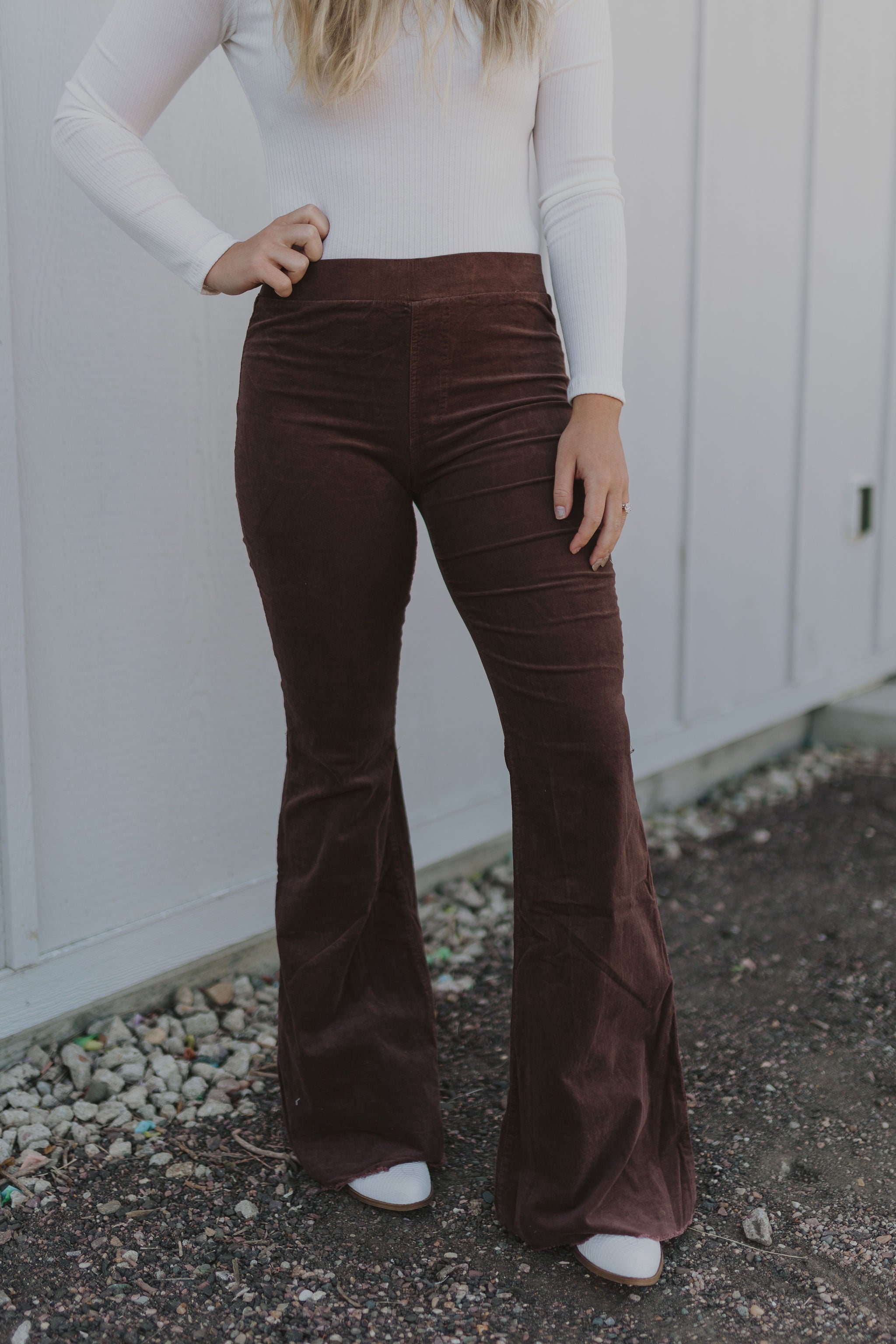 Corduroy Flare Pants – Leather & Lights Store