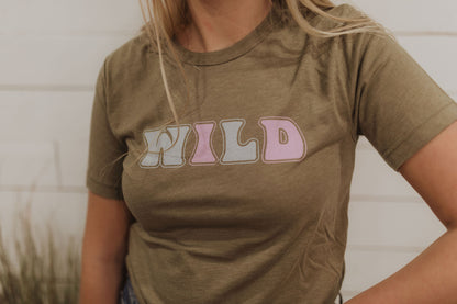 WILD GRAPHIC TEE