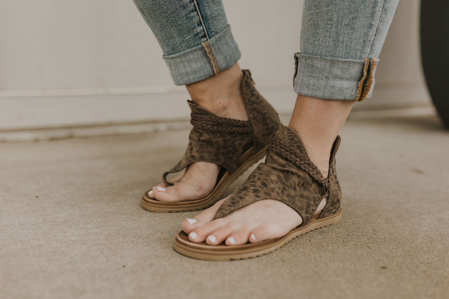 SARIAH CANVAS SANDAL