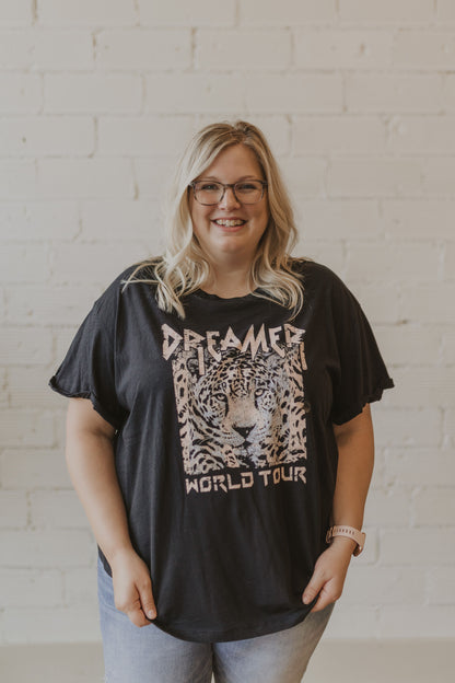 LACIE CURVY DREAMER GRAPHIC TEE